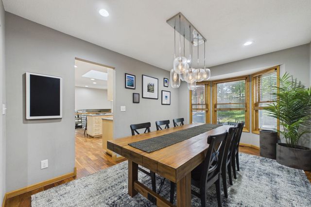 30 B Street, Saint Paul, MN 55106
