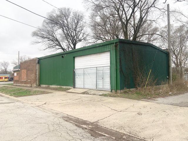 5600 W 5th Avenue, Gary, IN 46406