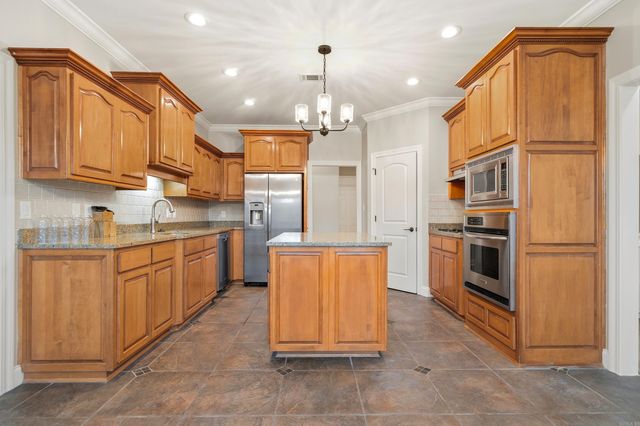 207 QUAIL RIDGE Drive, Hot Springs, AR 71901