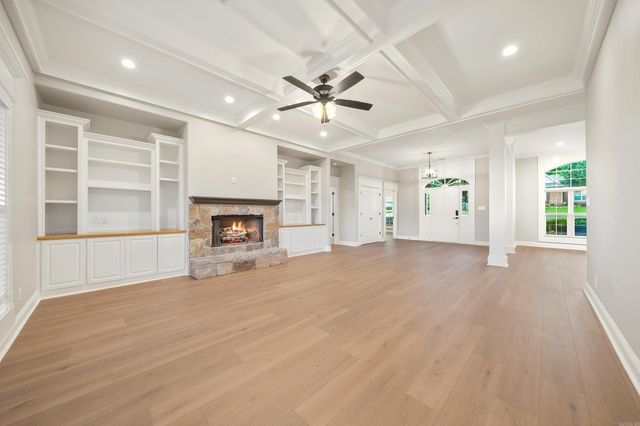 207 QUAIL RIDGE Drive, Hot Springs, AR 71901