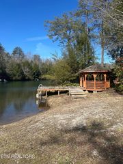 31 Lake Shore Drive, Monterey, TN 38574