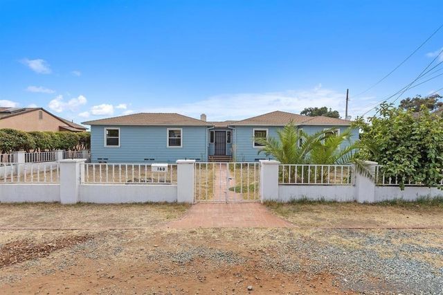 160 N Del Mar Ave, Chula Vista, CA 91910