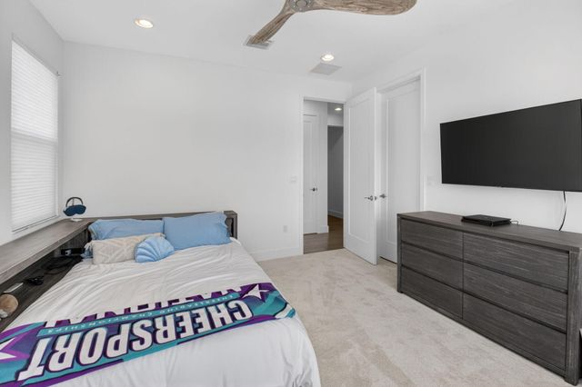 17302 Rainstream Road, Boca Raton, FL 33496