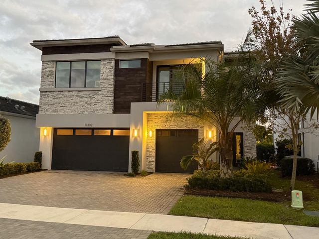 17302 Rainstream Road, Boca Raton, FL 33496