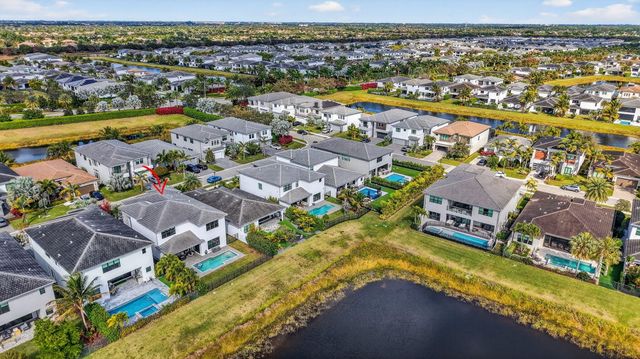 17302 Rainstream Road, Boca Raton, FL 33496