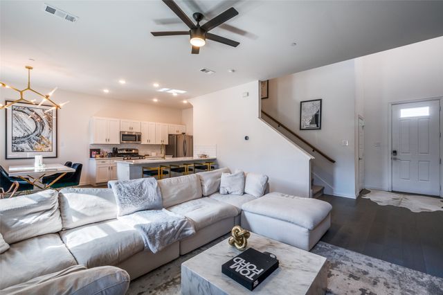 2012 Bethlehem Street, Irving, TX 75061