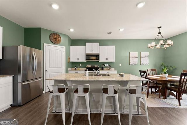 867 STARBUCK Parkway, Pendergrass, GA 30567