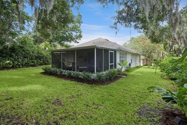 613 HURON PLACE, Mount Dora, FL 32757