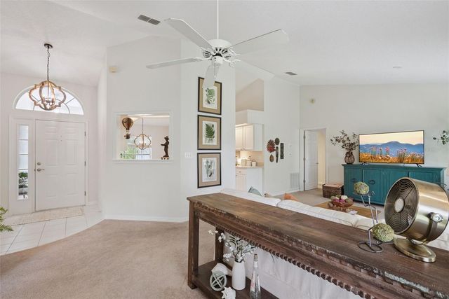613 HURON PLACE, Mount Dora, FL 32757