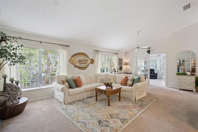 613 HURON PLACE, Mount Dora, FL 32757