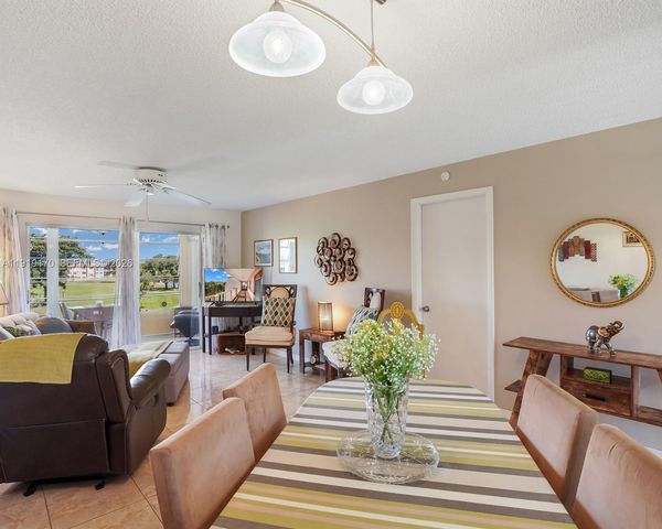 9401 Sunrise Lakes Boulevard 302, Sunrise, FL 33322