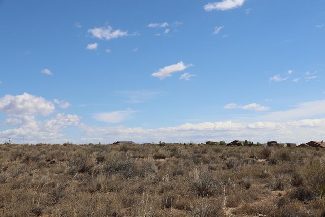 405 14th Avenue SE, Rio Rancho, NM 87124