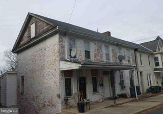 130 S S CHURCH STREET, Waynesboro, PA 17268