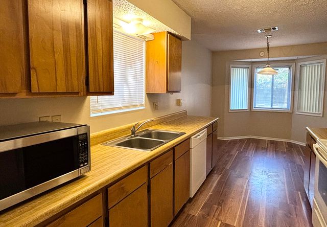 318 Austin Avenue, Mary Esther, FL 32569