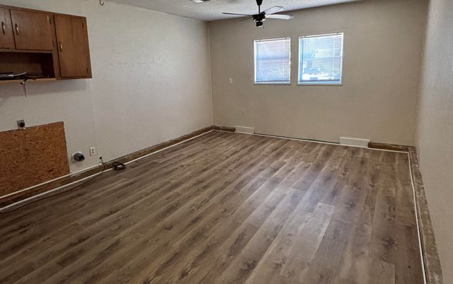 318 Austin Avenue, Mary Esther, FL 32569