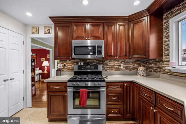 357 HARFORD RD, Somerdale, NJ 08083