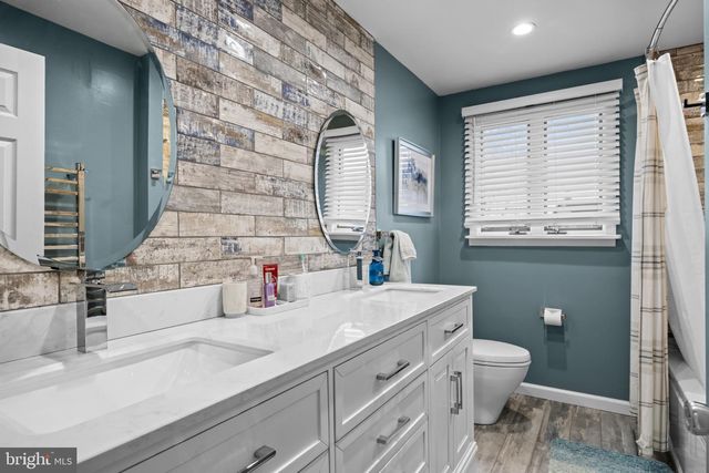 357 HARFORD RD, Somerdale, NJ 08083