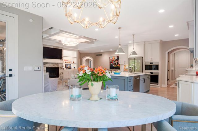 14170 Kings Park Court, Shelby Charter Township, MI 48315