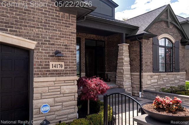 14170 Kings Park Court, Shelby Charter Township, MI 48315