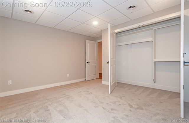 14170 Kings Park Court, Shelby Charter Township, MI 48315