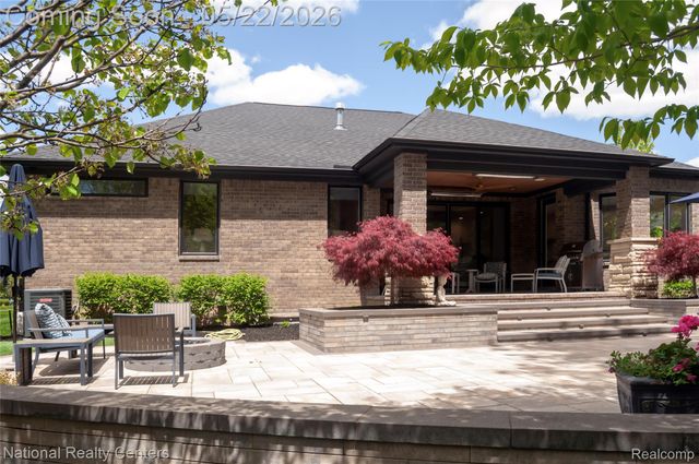 14170 Kings Park Court, Shelby Charter Township, MI 48315