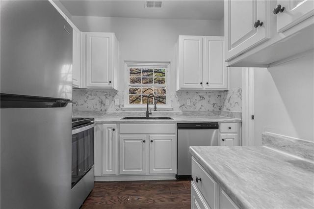 1731 Pryor Road SW 301, Atlanta, GA 30315