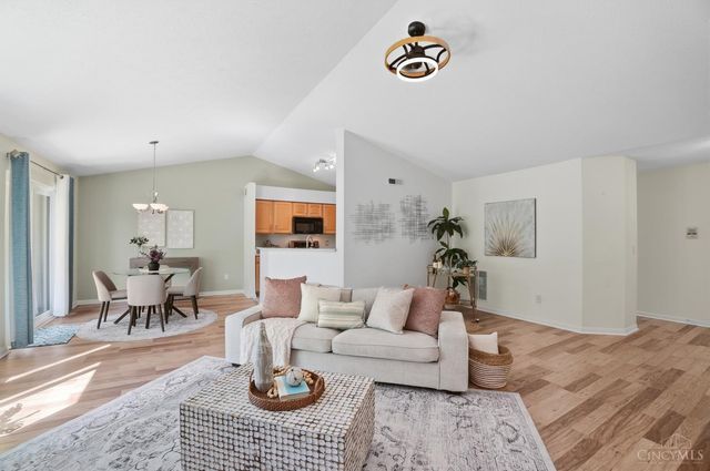 5892 Stonebridge Circle, Miami Twp, OH 45150
