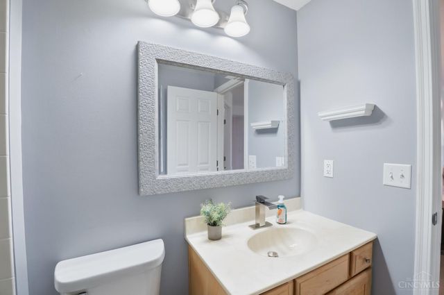 5892 Stonebridge Circle, Miami Twp, OH 45150