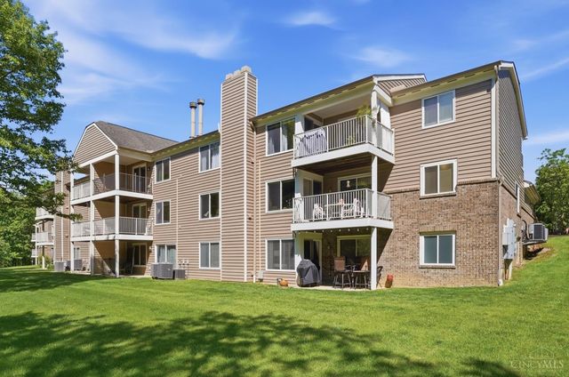 5892 Stonebridge Circle, Miami Twp, OH 45150