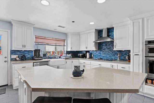 1983 Altamont, San Diego, CA 92139