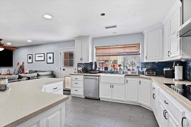 1983 Altamont, San Diego, CA 92139