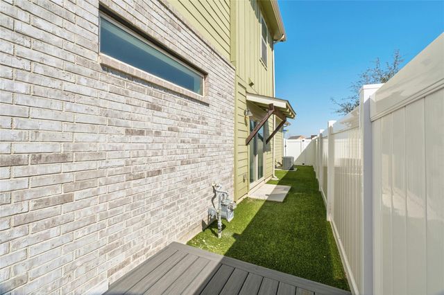 8101 Frida BND, Austin, TX 78744