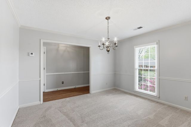 8586 S RHONDA CIR, Memphis, TN 38018