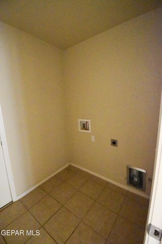 7313 BRICK DUST Street, El Paso, TX 79934