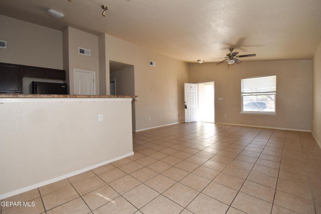 7313 BRICK DUST Street, El Paso, TX 79934