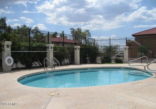 2650 E MCKELLIPS Road 243, Mesa, AZ 85213