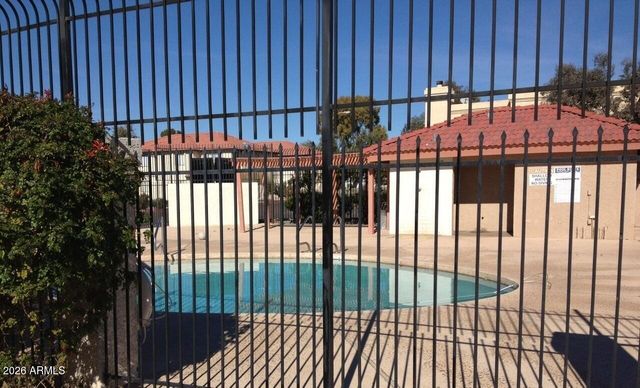 2650 E MCKELLIPS Road 243, Mesa, AZ 85213