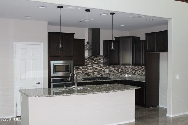 10847 W NOSEAN Road, Peoria, AZ 85383