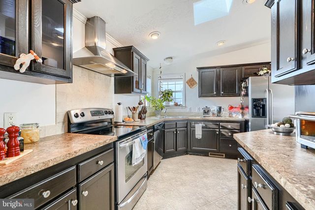 3625 DAHLIA LN, Middle River, MD 21220