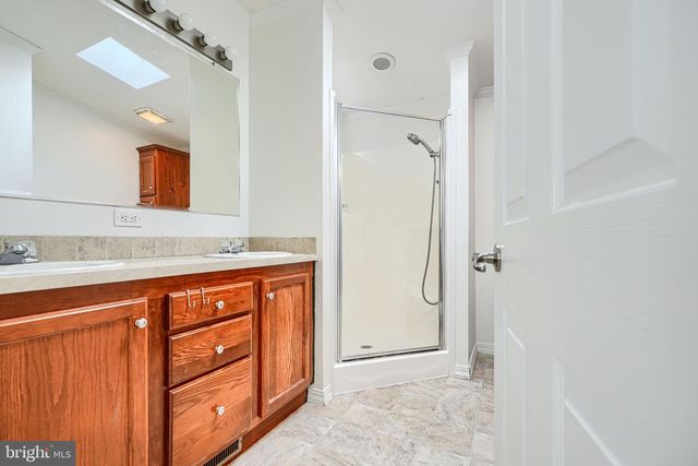 3625 DAHLIA LN, Middle River, MD 21220