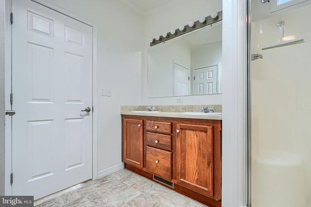 3625 DAHLIA LN, Middle River, MD 21220