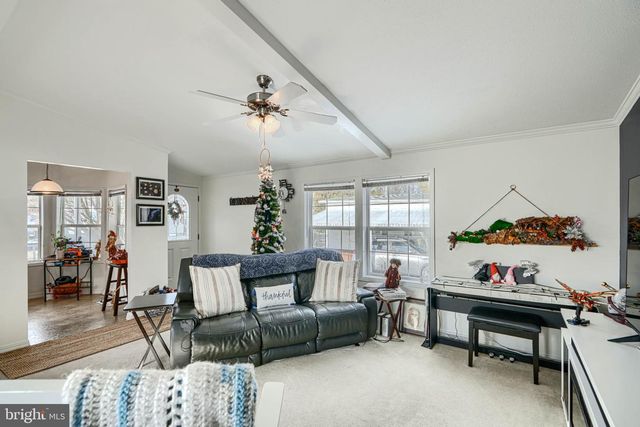 3625 DAHLIA LN, Middle River, MD 21220