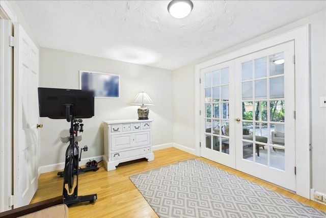 13 Millbrook Rd, Westwood, MA 02090