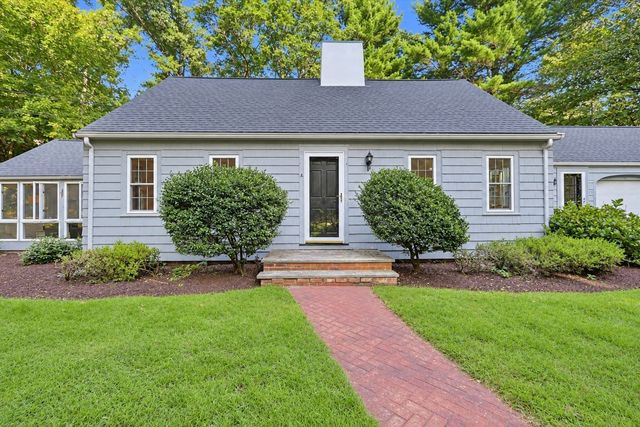 13 Millbrook Rd, Westwood, MA 02090