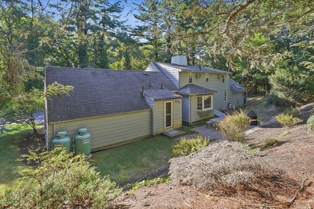 13 Millbrook Rd, Westwood, MA 02090