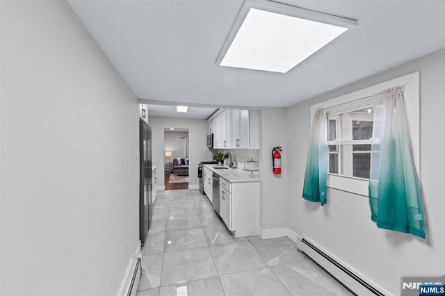 48 Algonquin Avenue, Rockaway Township, NJ 07866