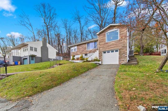 48 Algonquin Avenue, Rockaway Township, NJ 07866