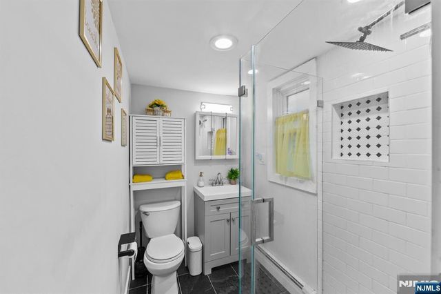 48 Algonquin Avenue, Rockaway Township, NJ 07866