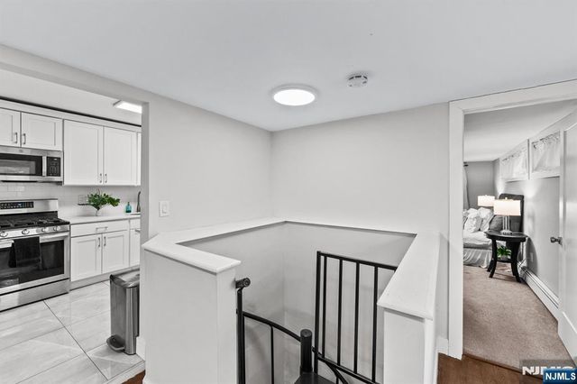 48 Algonquin Avenue, Rockaway Township, NJ 07866