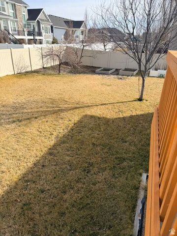 1829 S 3525 W, Syracuse, UT 84075